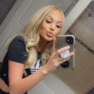 Meet your Posher, Alaina